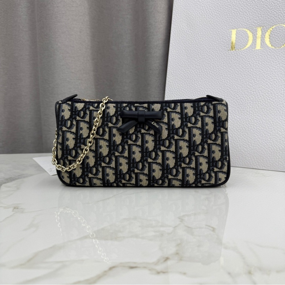 Dior Oblique Canvas Chain Clutch with Bow - Picture 2 of 9